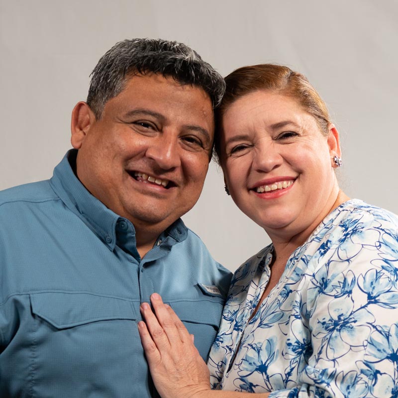 Noel & Reina Gomez